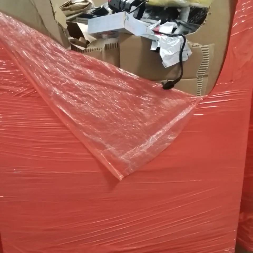 PALLET OF ASSORTED HOUSEHOLD GOODS AND PRODUCTS TO INCLUDE;BUG A SALT,EXTENSION STRIP,HDMI CABLE