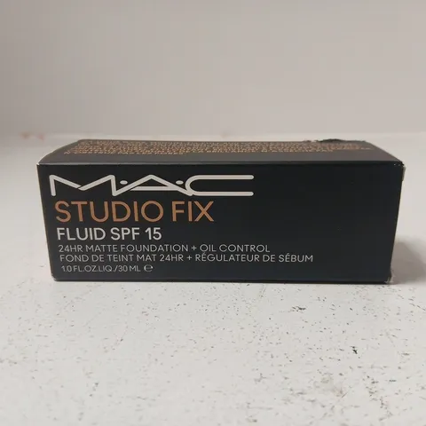 MAC STUDIO FIX FLUID SPF 15 FOUNDATION – BOXED