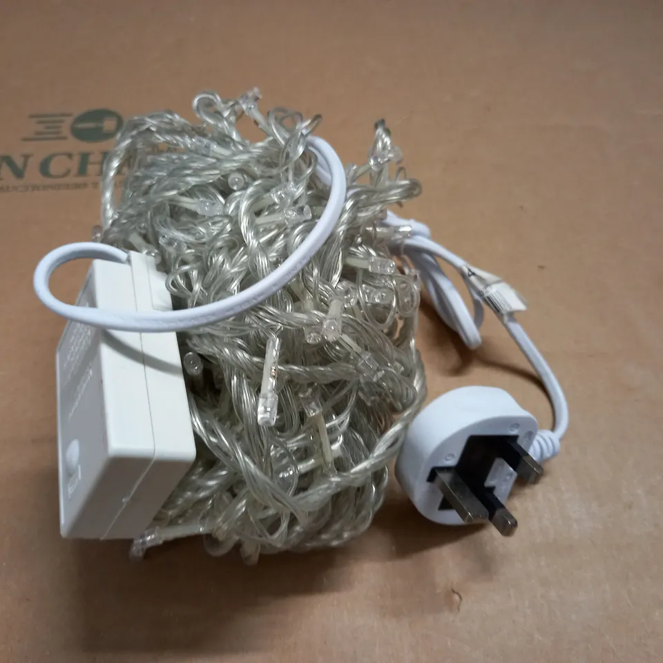 AS NEW SET OF 200 COLOURFUL MAINS POWERED LED CHRISTMAS/FAIRY LIGHTS 