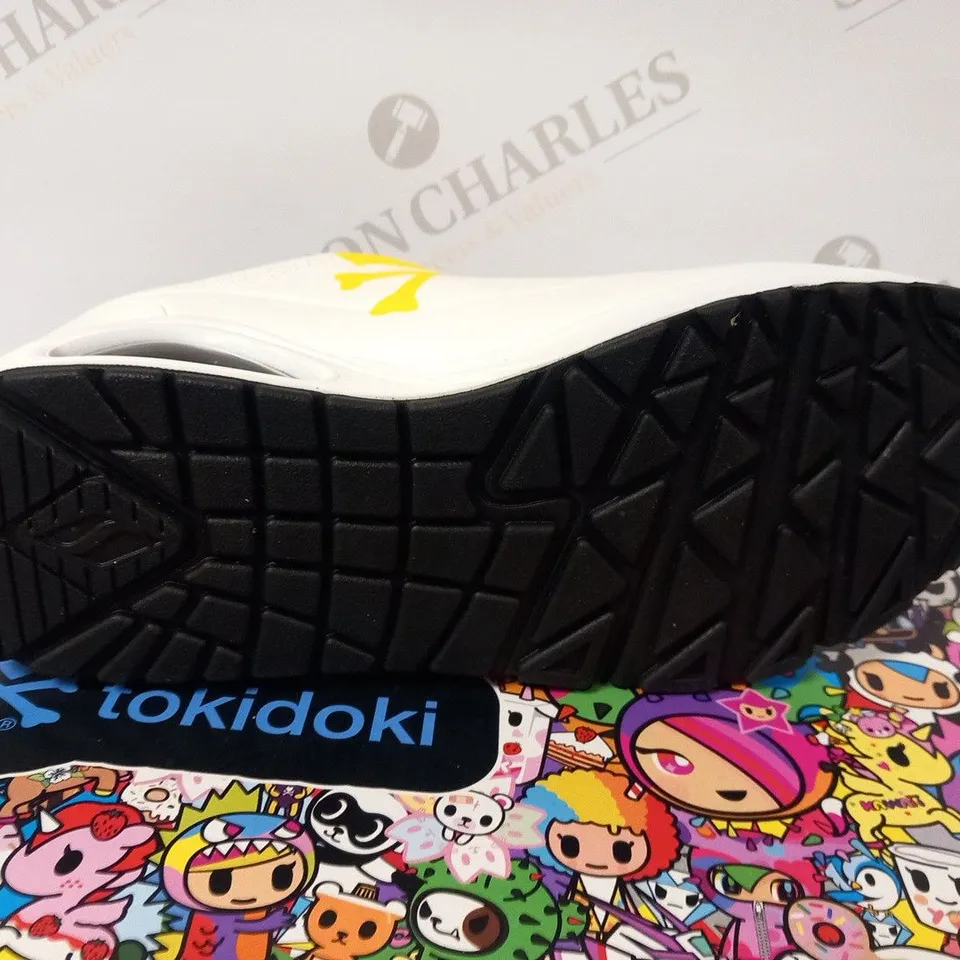 BOXED SKETCHERS TOKIDOKI SIZE 6.5