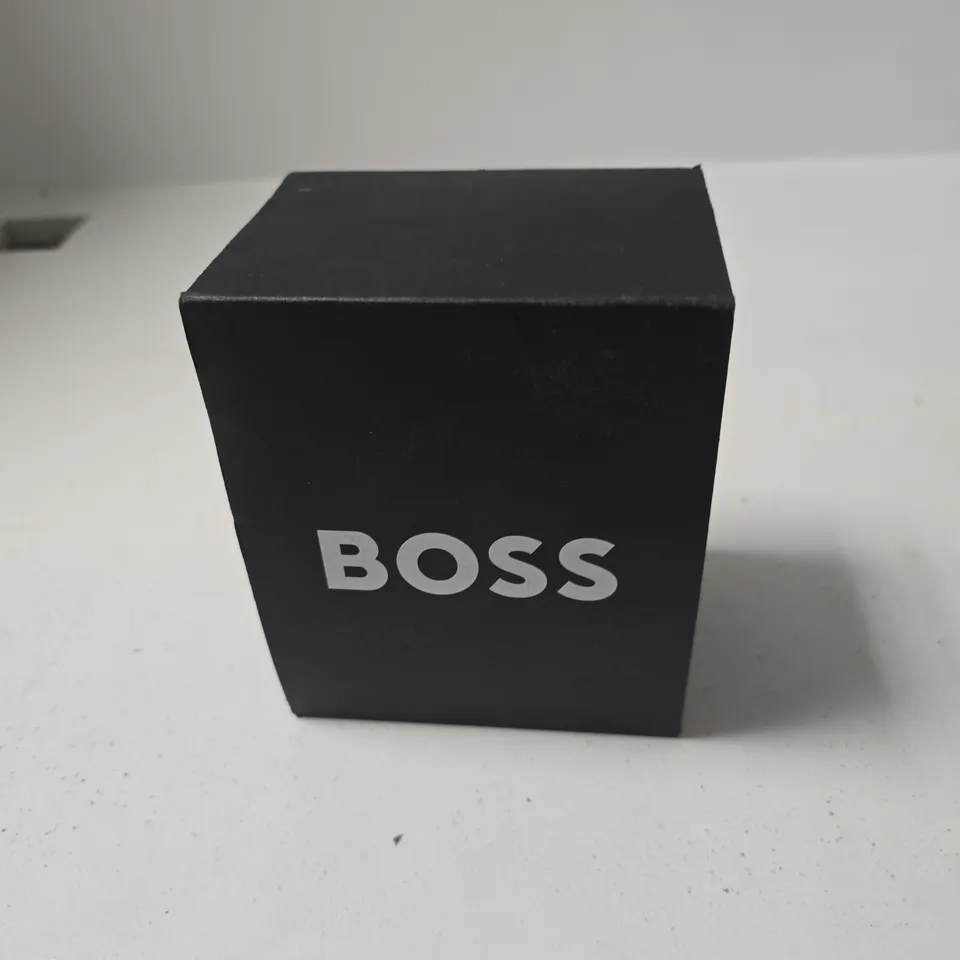HUGO BOSS WRISTWATCH – STAINLESS STEEL BRACELET, BLACK DIAL (BOXED)