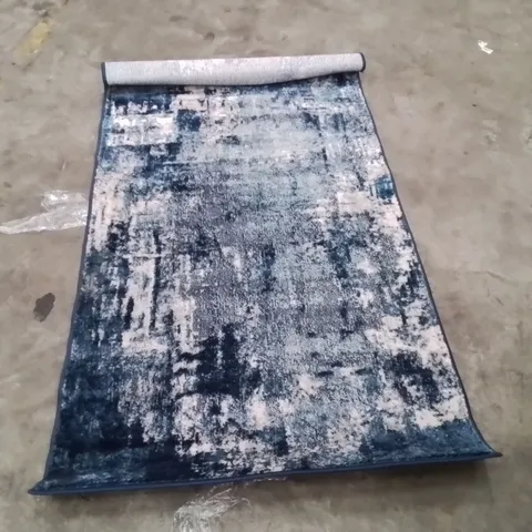 QUALITY DESIGNER AREA RUG - APPROXIMATELY 150X80CM