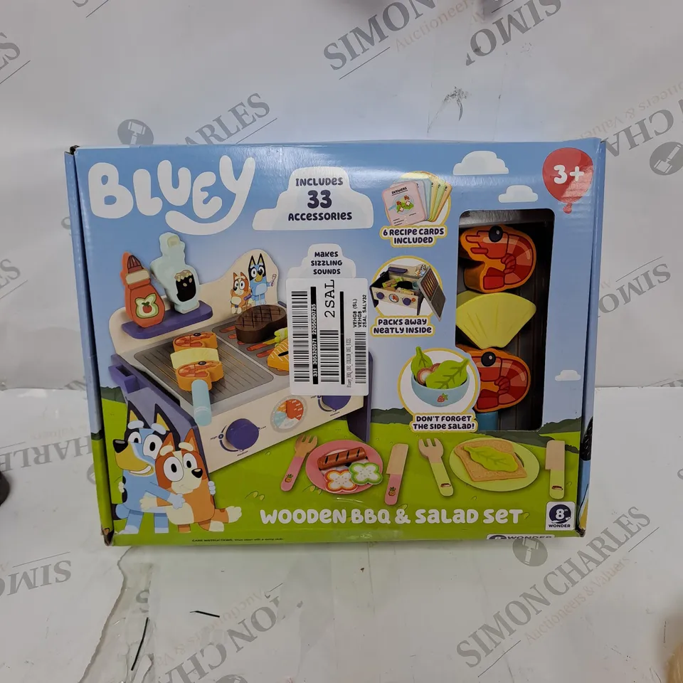 BLUEY WOODEN BBQ AND SALAD SET