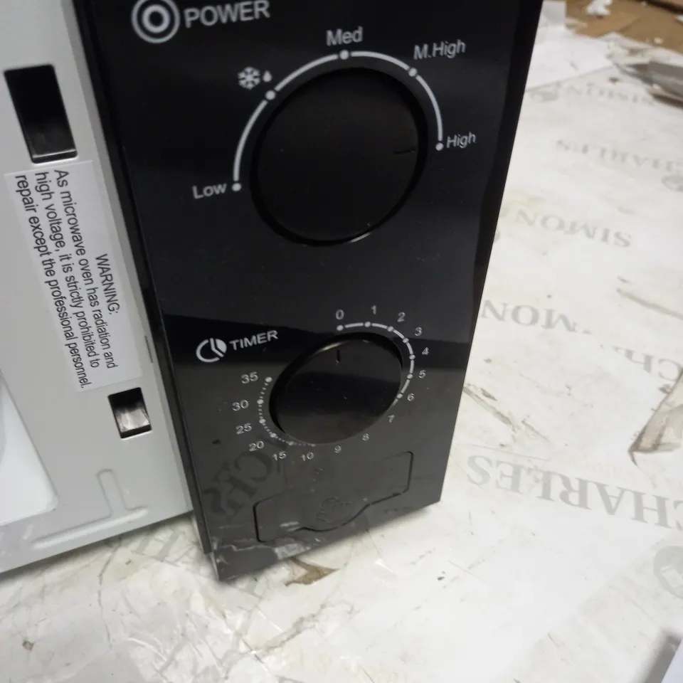 SWAN 20L 700W MANUAL MICROWAVE RRP £54