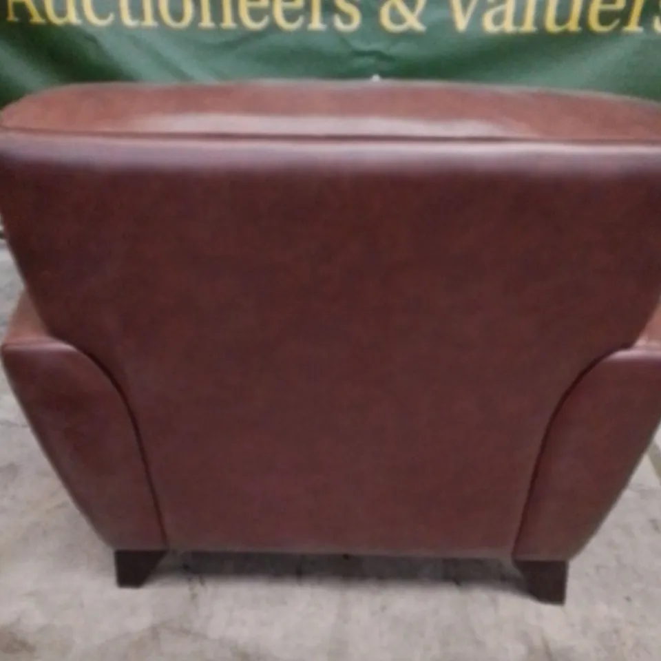 DESIGNER CHESNUT LEATHER EASY CHAIR