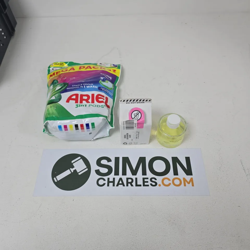 TOTE OF ASSORTED CLEANING PRODUCTS TO INLUCDE; AIREL 3 IN 1 PODS, WASHING UP LIQUID, LEMION DIFFUSER. 