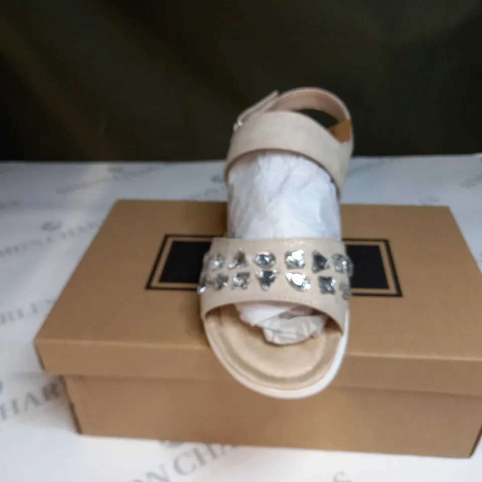 BOXED PAIR OF CUSHION WALK JEWELLED SANDALS IN GOLD - SIZE 6