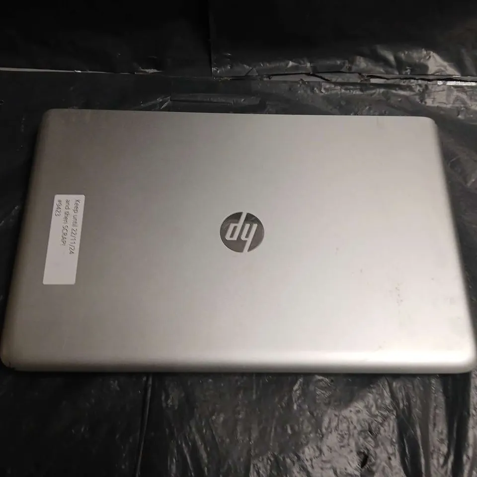 HP ENVY LAPTOP – SILVER - MODEL UNSPECIFIED