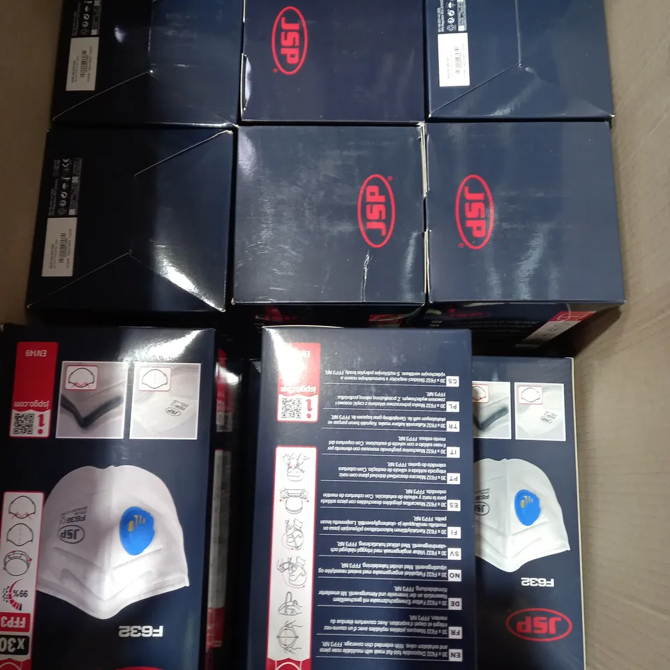 BOX OF APPROXIMATELY 12 BRAND NEW PACKS OF JSP F632 FFP3 FACE MASKS (APPROX 30 PER PACK)