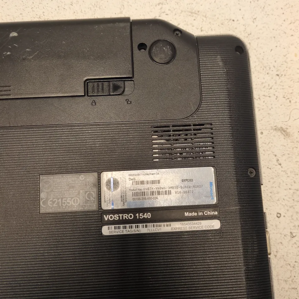 DELL VOSTRO 1540 LAPTOP – FAULTY/AS‑IS, BLACK