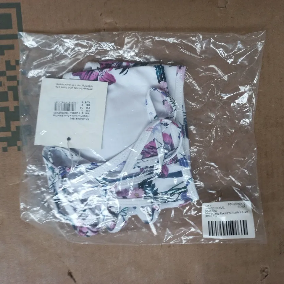 BAGGED MISSGUIDED FLORAL PRINT LATTICE FRONT BIKINI TOP IN WHITE FLORAL SIZE UK 8