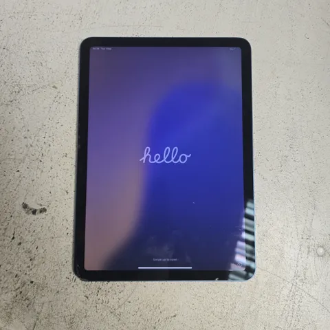 APPLE IPAD TABLET - A2588