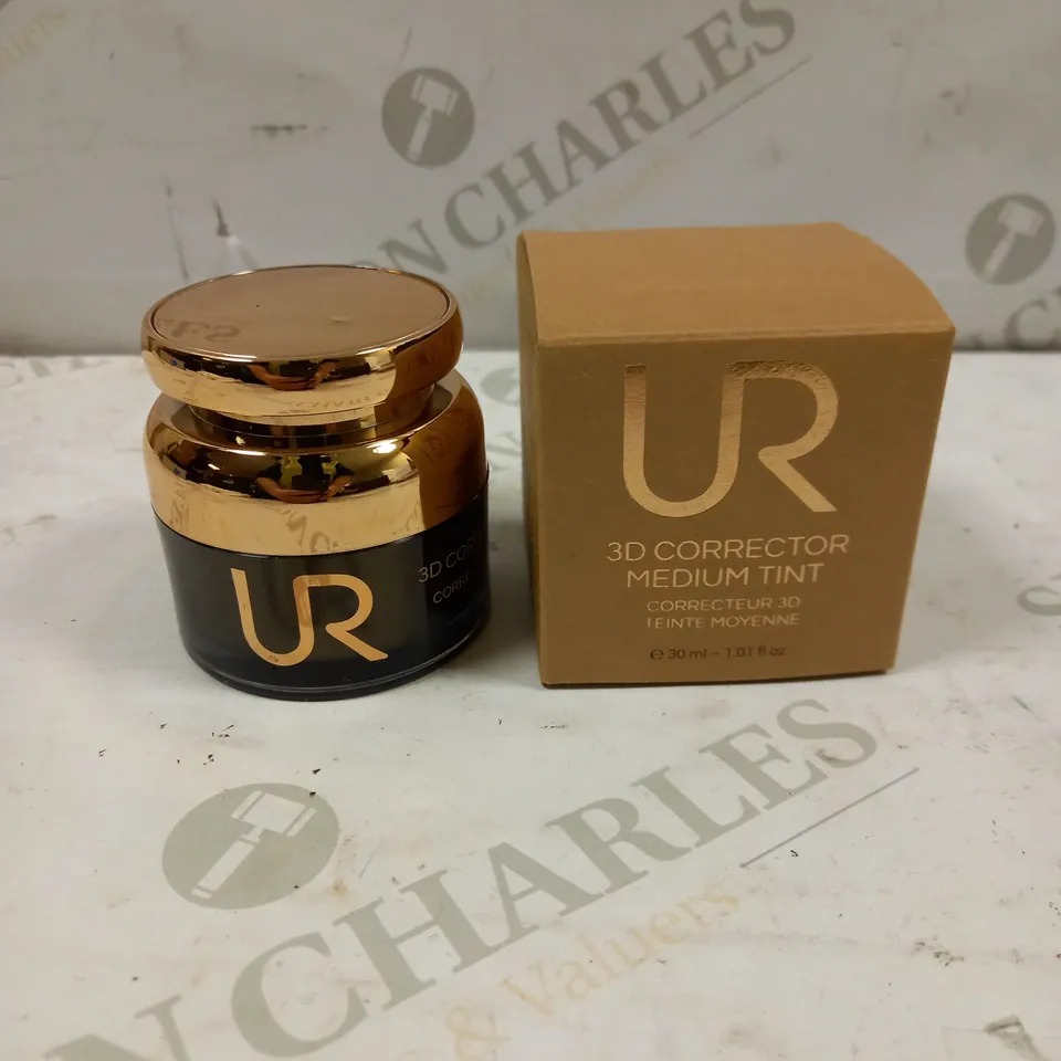 UR 3D CORRECTOR MEDIUM TINT - 30ML