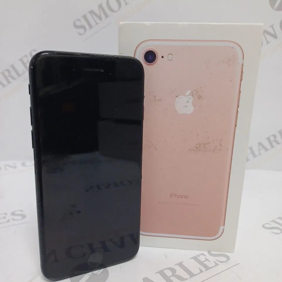 APPLE IPHONE 7 (A1778) SMARTPHONE