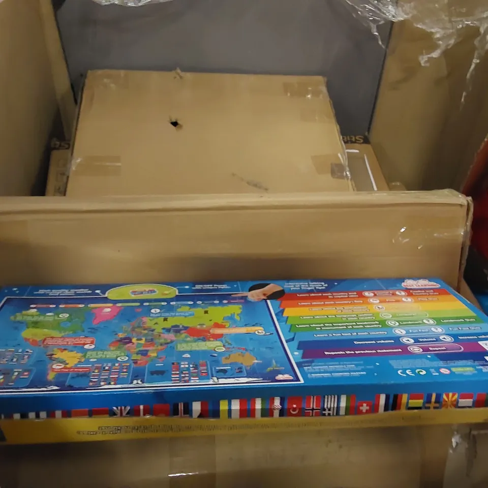 PALLET OF ASSORTED ITEMS INCLUDING: CHILDREN'S BIKE, POP UP TENT, PUZZLES, BED RAIL