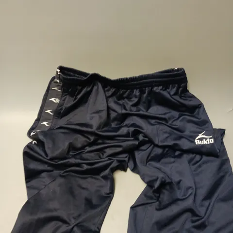 7 X BUKTA VINTAGE MENS TRACKSUIT BOTTOMS IN ASSORTED SIZES