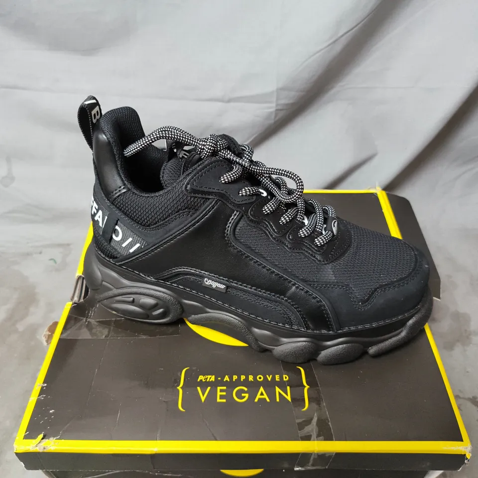 BUFFALO LONDON VEGAN CHUNKY SNEAKERS – BLACK, BOXED. SIZE UK 8
