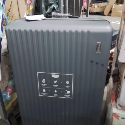 LUGG VACAY 32INCH TRAVEL SUITCASE RAVEN