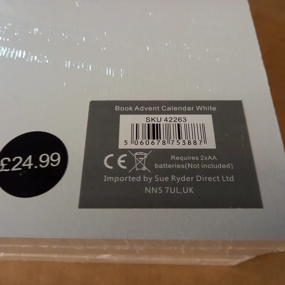 BOOK ADVENT CALENDER - WHITE