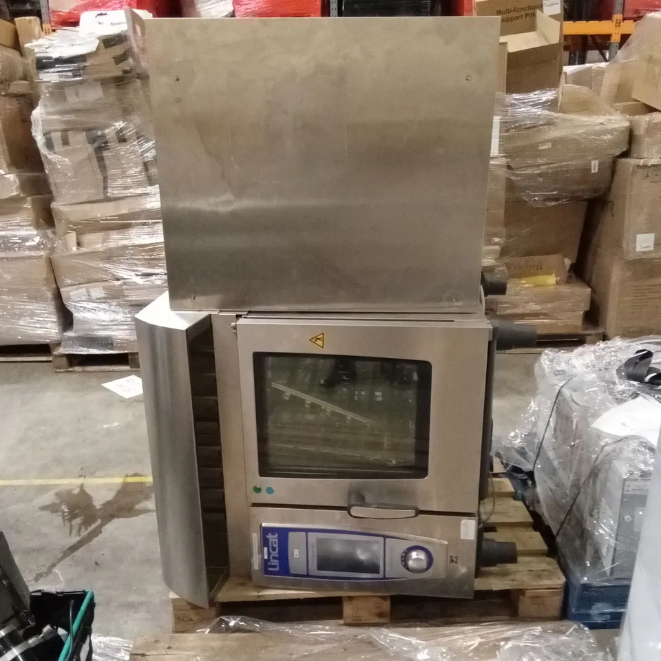 LINCAT COMMERCIAL COMBI OVEN WITH STAINLESS STEEL STAND