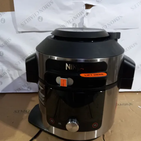 NINJA FOODI SMARTLID 7.5L 15 IN 1 MULTI COOKER & AIR FRYER