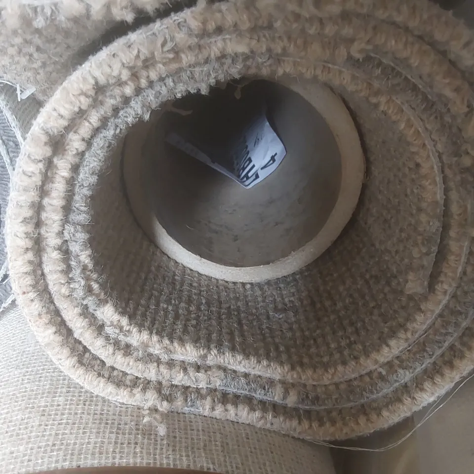 ROLL OF QUALITY LAKELAND BASKET WEAVE CARPET - APPROXIMATELY 4 x 2.2m