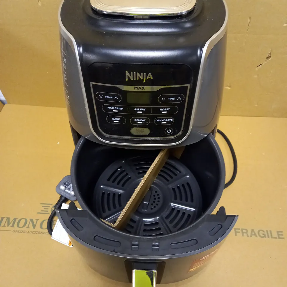 NINJA AIR FRYER MAX 