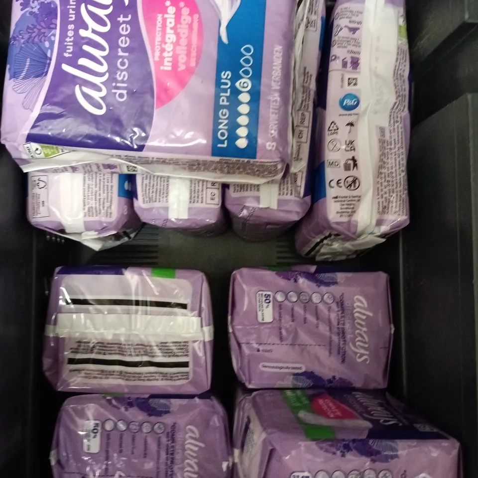 LOT OF APPROXIMATELY 12 PACKS OF ALWAYS DISCREET PADS