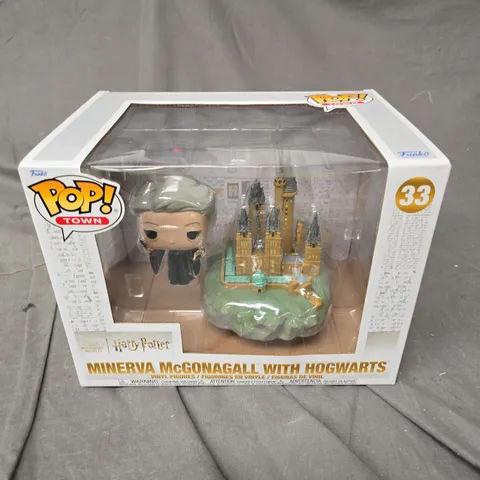 BOXED POP TOWN MINERVA MCGONAGALL WITH HOGWARTS VINYL FIGURE - 33