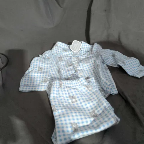 LITTLE NUTMEG BABY OUTFIT – BLUE GINGHAM WITH TEDDY BEAR PRINT, 9–12 MONTHS