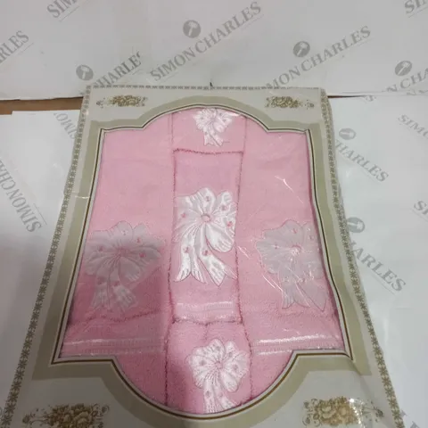 5 PIECE PINK TOWEL SET BOXED