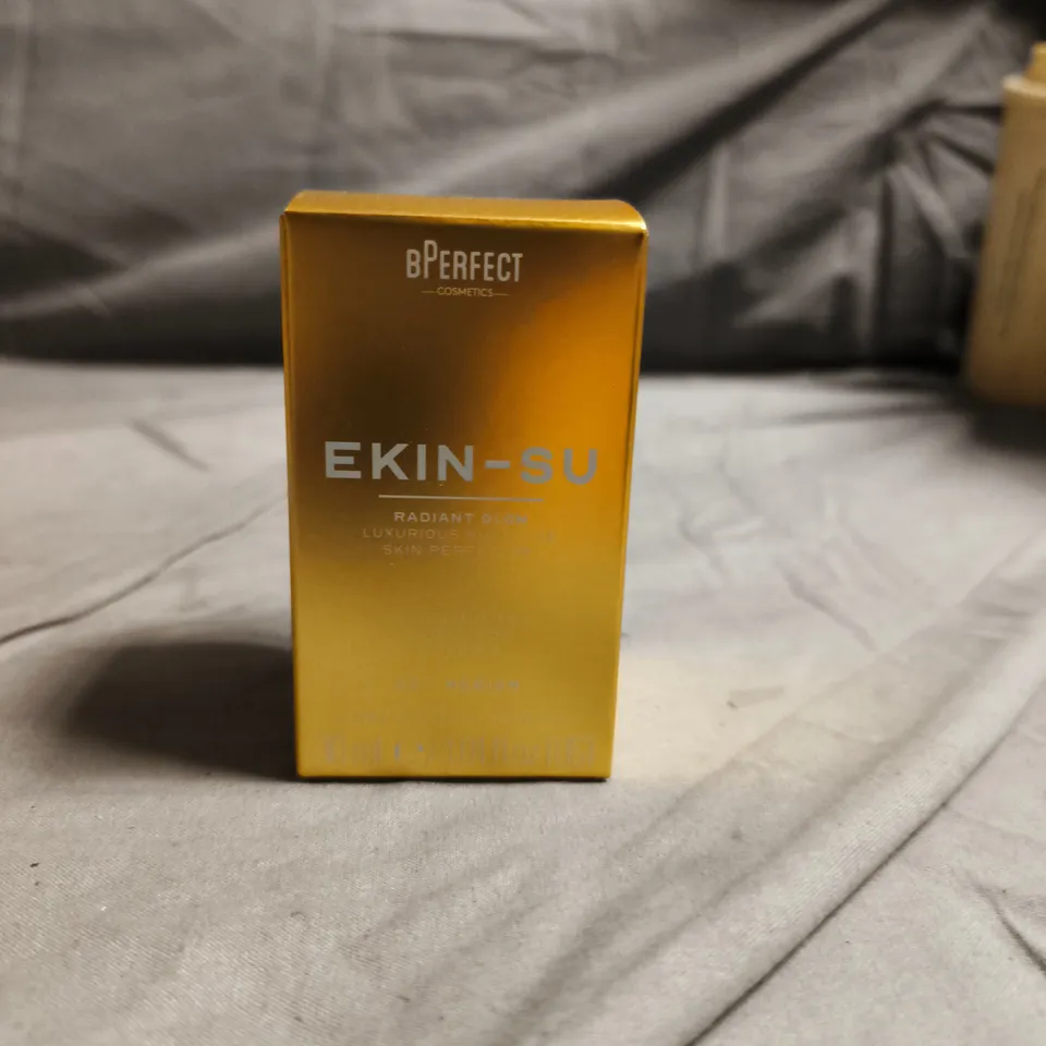 BPERFECT COSMETICS EKIN-SU RADIANT GLOW MAKE-UP – BOXED - SHADE MEDIUM - 30ML
