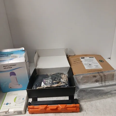 BOX OF APPROXIMATELY 15 ASSORTED ITEMS INCLUDING NEDIS DISK LENS CLEANER, A PRINTER CARTRIDGE AND A DEPILATORY HEATER