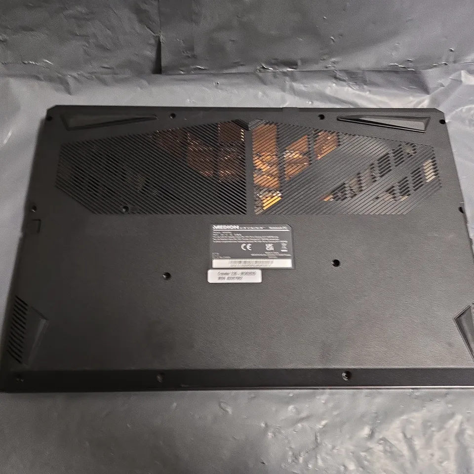 ERAZER MEDION CRAWLER E30 LAPTOP