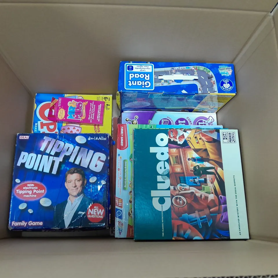 APPROXIMATELY 10 BOARD GAMES TO INCLUDE COUNTDOWN, PAW PATROL AND OPERATION