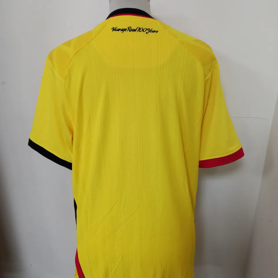 WATFORD FC HOME SHIRT SIZE M