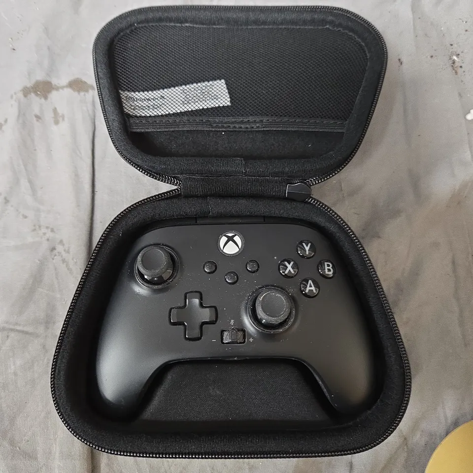 POWER A FUSION PRO WIRELESS CONTROLLER FOR XBOX SERIES X,S WITH LUMECTRA