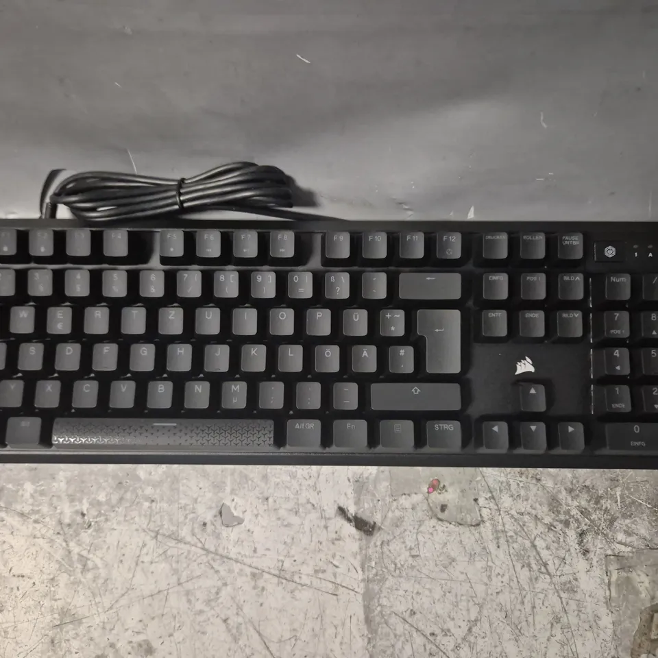 CORSAIR K70 CORE RGB MECHANICAL GAMING KEYBOARD