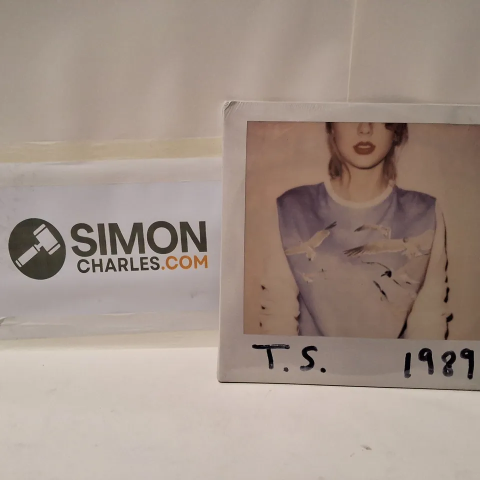 TAYLOR SWIFT - 1989 VINYL LP (T.S. 1989)