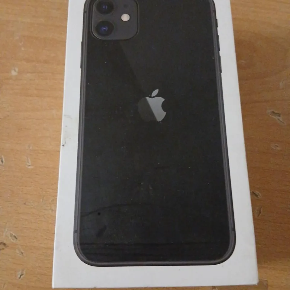 APPLE IPHONE 11 BLACK 64GB – BOXED (ACTIVATION LOCKED)