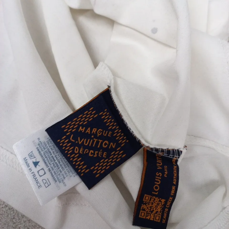 LOUIS VUITTON-INSPIRED GRAPHIC T-SHIRT - SIZE XL
