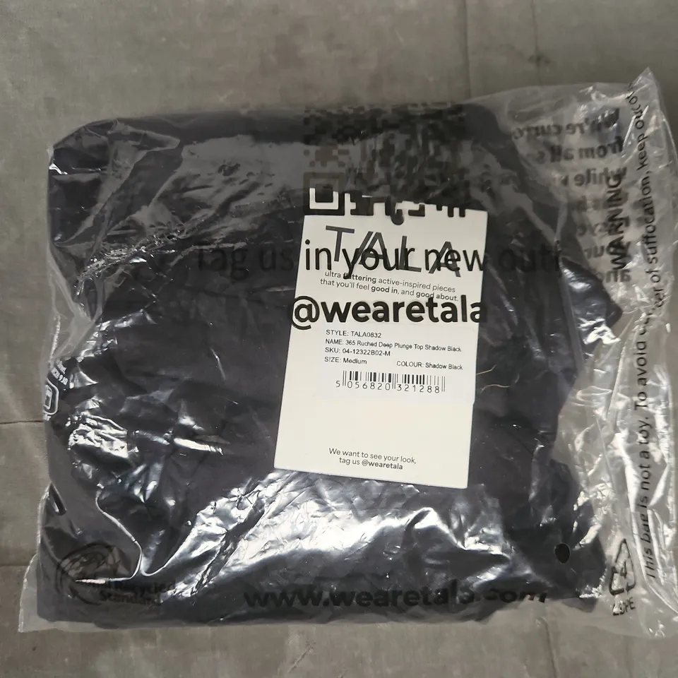 BAGGED T/ALA RUCHED DEEP PLUNGE TOP IN SHADOW BLACK SIZE MEDIUM