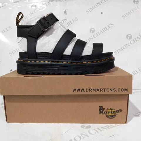 BOXED PAIR OF DR MARTENS BLAIRE OPEN TOE SANDALS IN BLACK UK SIZE 6