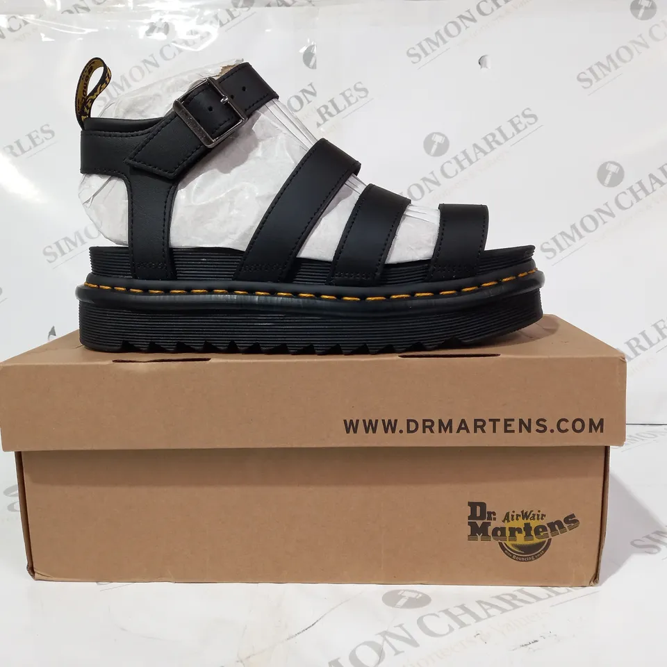 BOXED PAIR OF DR MARTENS BLAIRE OPEN TOE SANDALS IN BLACK UK SIZE 6 