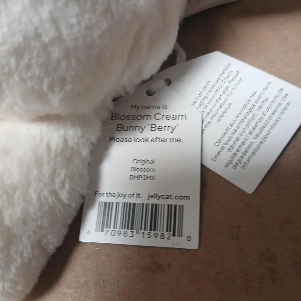 JELLYCAT LONDON BLOSSOM CREAM BUNNY – PLUSH STUFFED TOY
