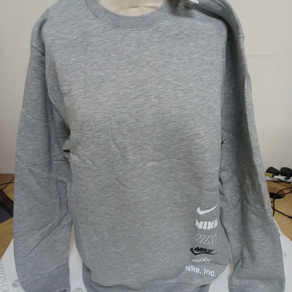 NIKE GREY CREW JUMPER - L