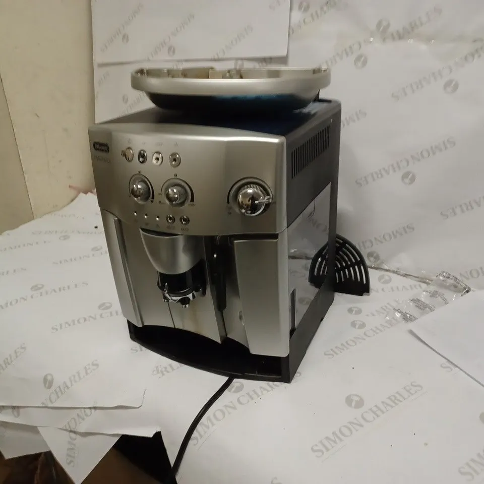 DELONGHI MAGNIFICA COFFEE MACHINE 