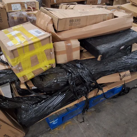 PALLET CONTAINING ASSORTED NISBITS PRODUCTS & PARTS INCLUDING FLAT BASE BARRIER POSTS & BLACK PARASOL