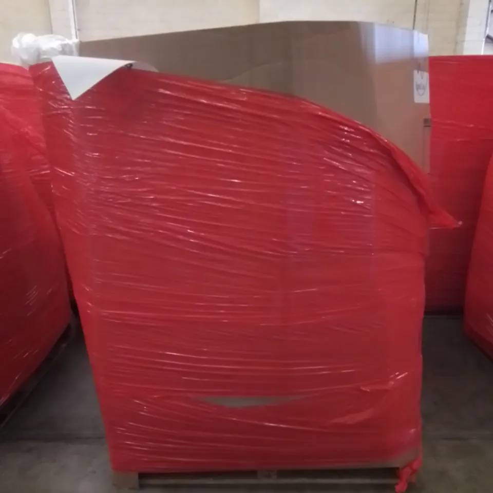 PALLET CONTAINING ASSORTED HOUSEHOLD & HOME IMPROVEMENT PRODUCTS. INCLUDES ROLLS OF ARTIFICIAL GRASS, LED WALL MIRROR, OTHER ASSORTED FURNITURE ITEMS ETC