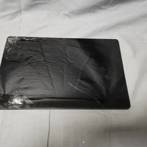 LENOVO TABLET – TWO-TONE BACK WITH DOLBY ATMOS BRANDING 